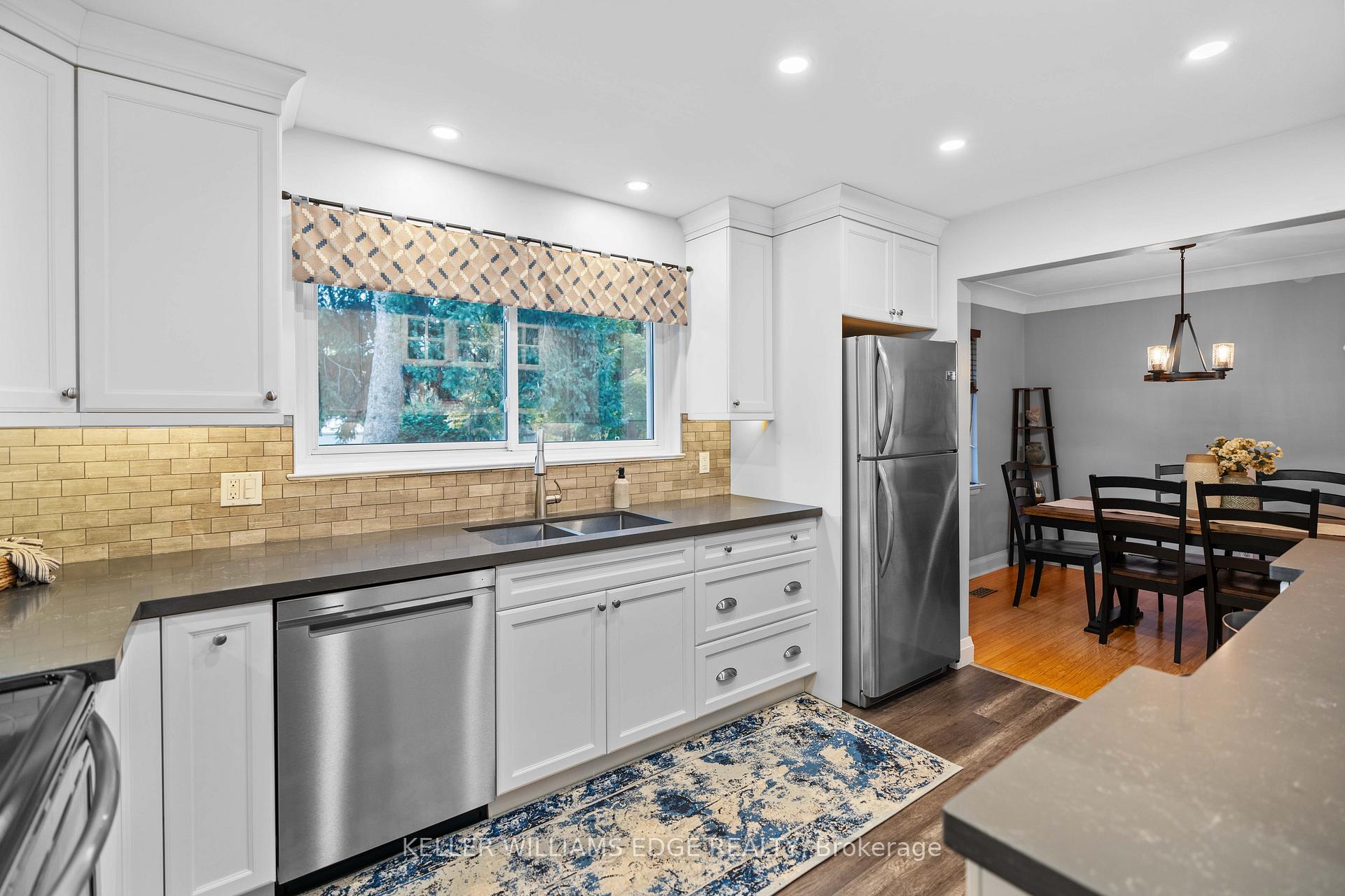 Photo 14 of 2182 Clarendon Park Drive, Burlington, Brant — HOMEH