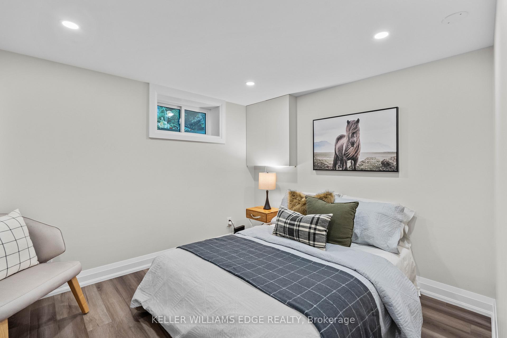 Photo 27 of 2182 Clarendon Park Drive, Burlington, Brant — HOMEH