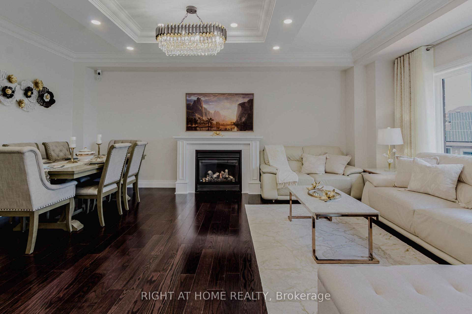 Photo 14 of 12 Bankfield Crescent, Hamilton, Stoney Creek Mountain — HOMEH