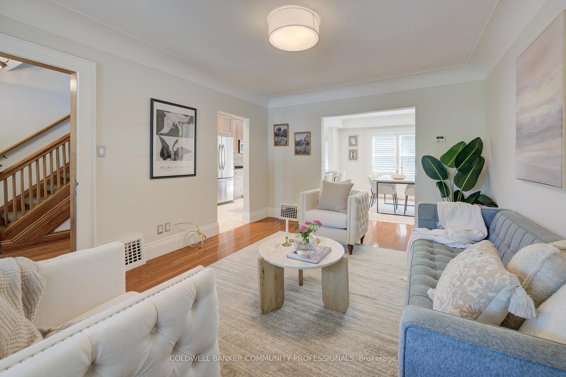 Photo 9 of 29 Linwood Avenue, Hamilton, Kirkendall — HOMEH