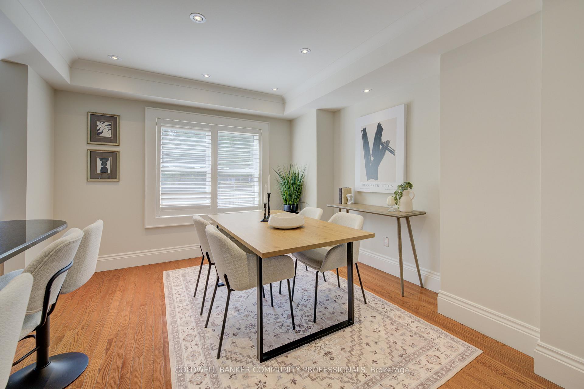 Photo 12 of 29 Linwood Avenue, Hamilton, Kirkendall — HOMEH