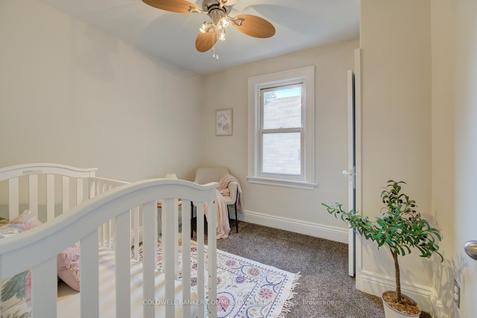 Photo 22 of 29 Linwood Avenue, Hamilton, Kirkendall — HOMEH
