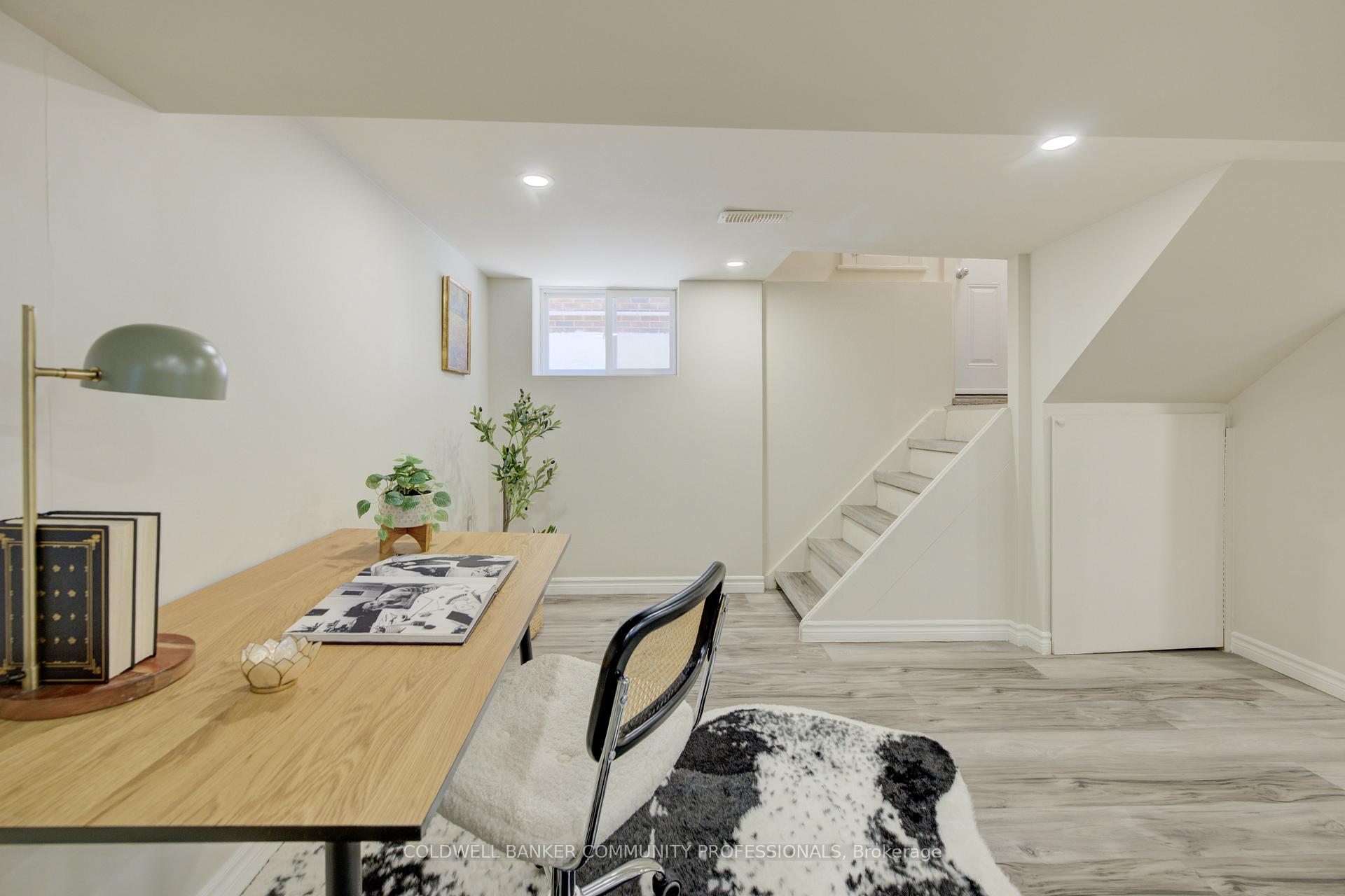Photo 27 of 29 Linwood Avenue, Hamilton, Kirkendall — HOMEH