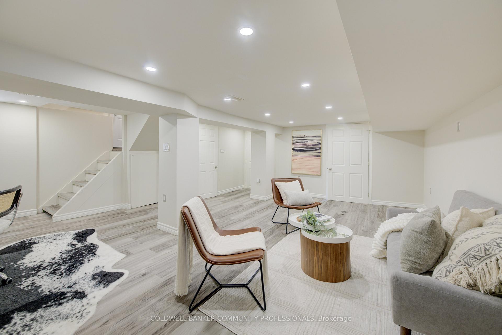 Photo 30 of 29 Linwood Avenue, Hamilton, Kirkendall — HOMEH