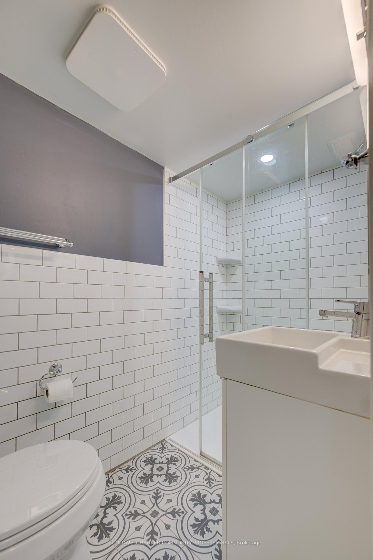 Photo 33 of 29 Linwood Avenue, Hamilton, Kirkendall — HOMEH