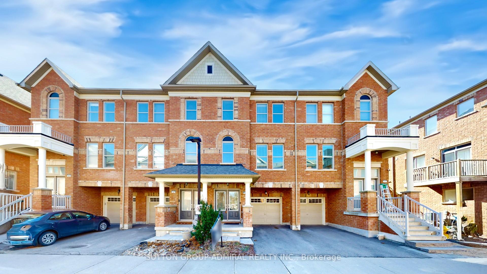 Photo 1 of 56 City Park Circle, Vaughan, West Woodbridge — HOMEH