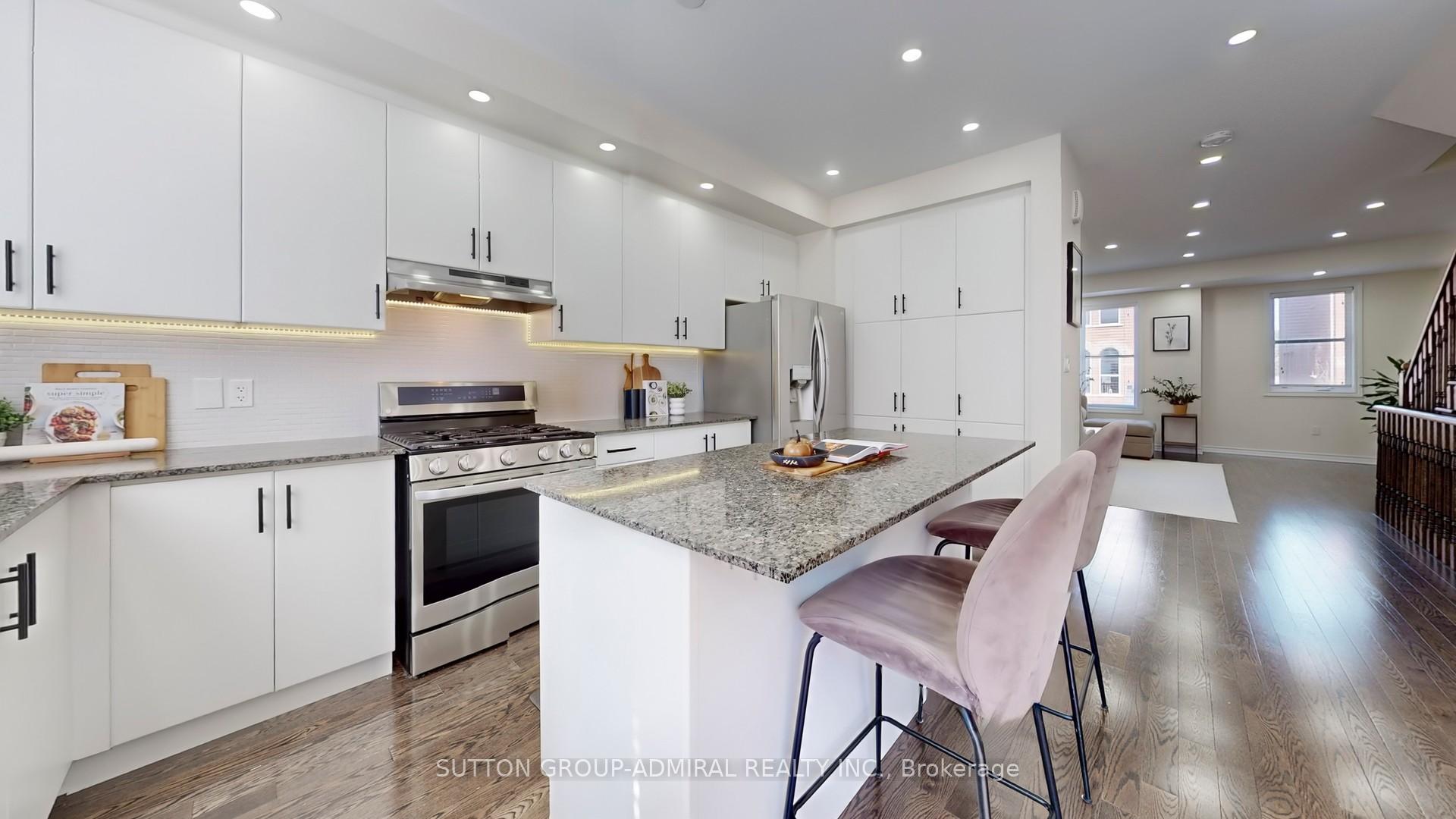 Photo 9 of 56 City Park Circle, Vaughan, West Woodbridge — HOMEH