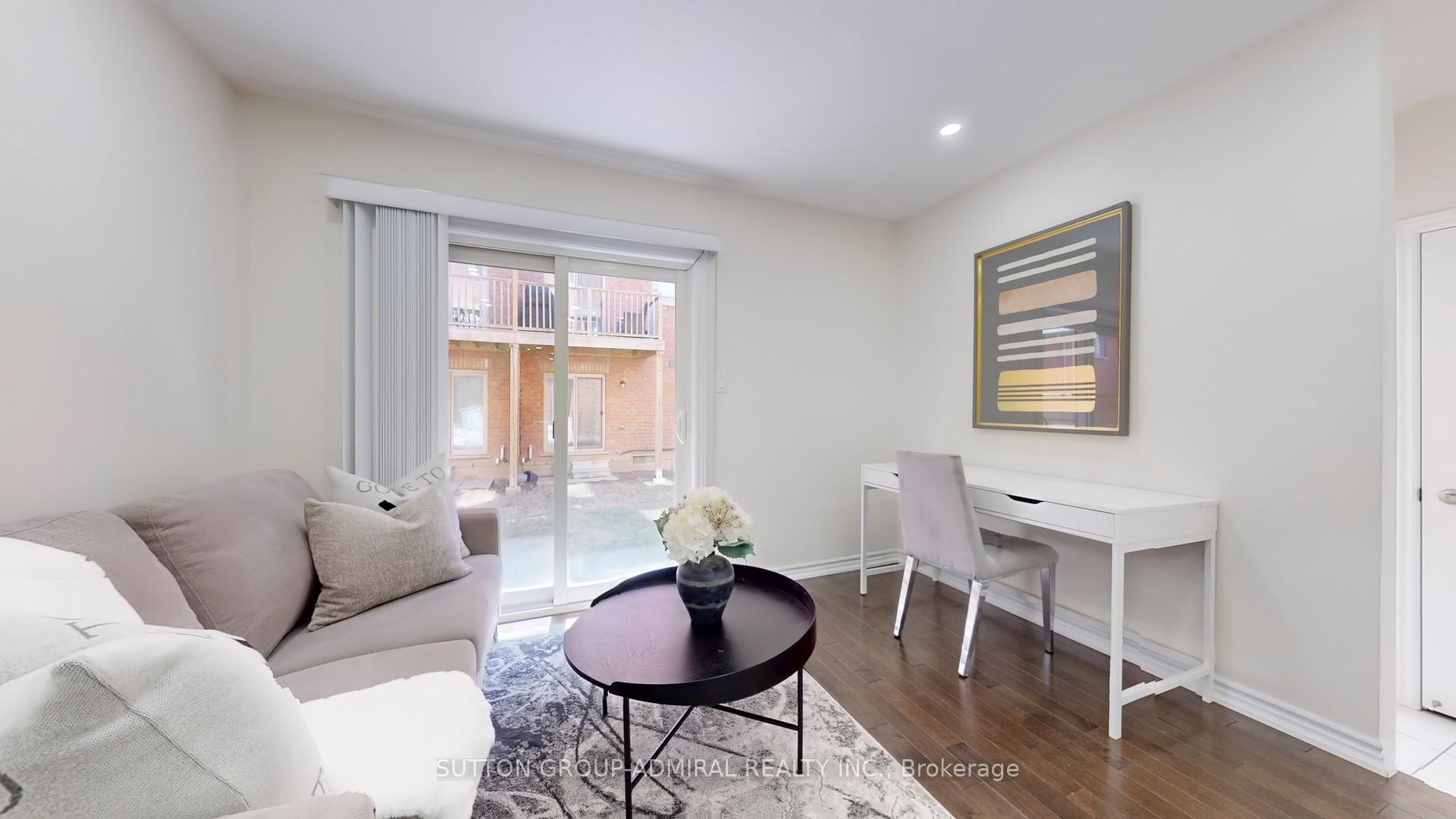 Photo 16 of 56 City Park Circle, Vaughan, West Woodbridge — HOMEH