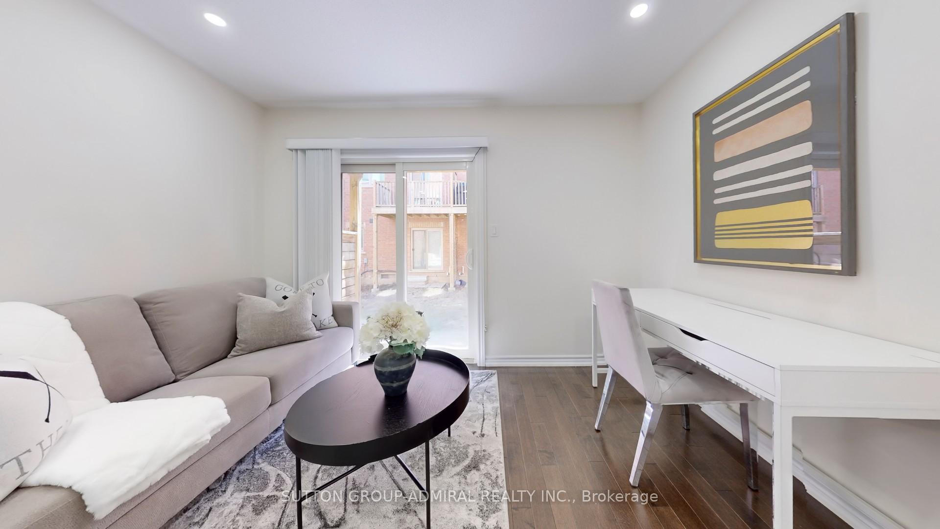 Photo 20 of 56 City Park Circle, Vaughan, West Woodbridge — HOMEH