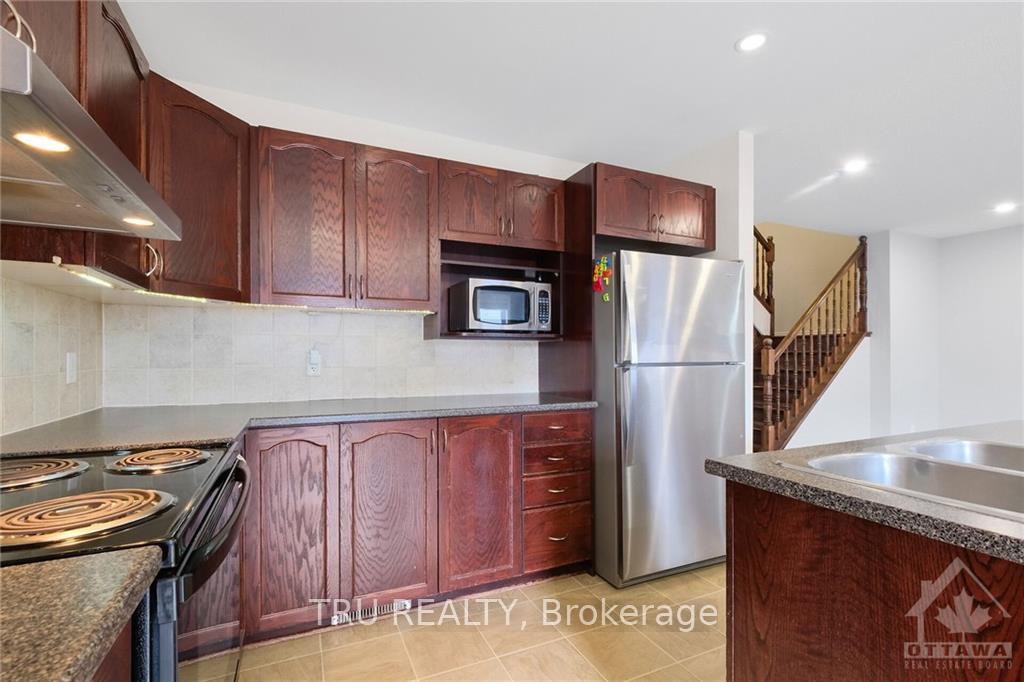 Photo 11 of 238 Serena Way, Ottawa, Barrhaven - Strandherd — HOMEH