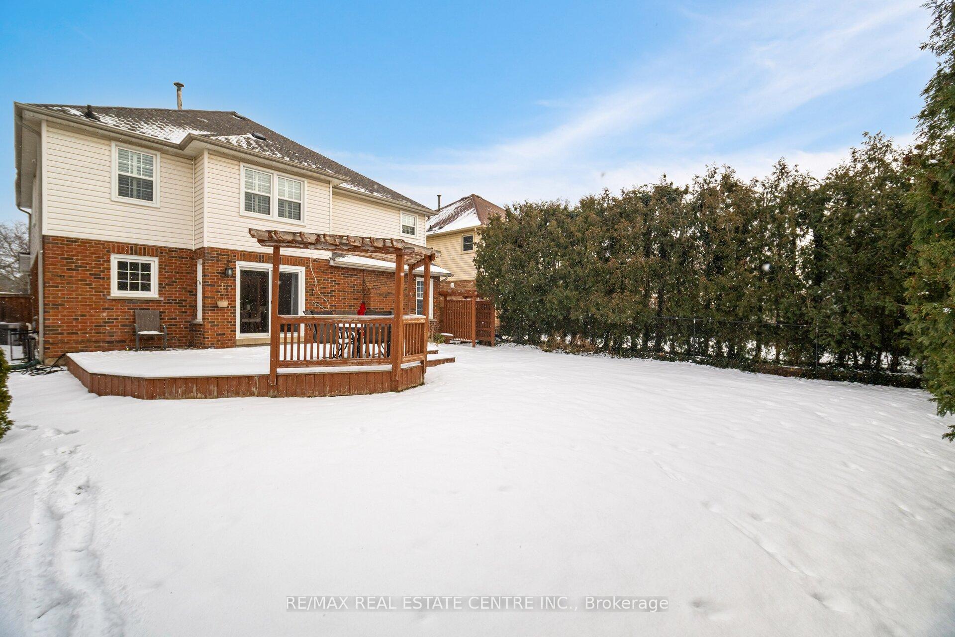 Photo 39 of 2130 Berwick Drive, Burlington, Rose — HOMEH