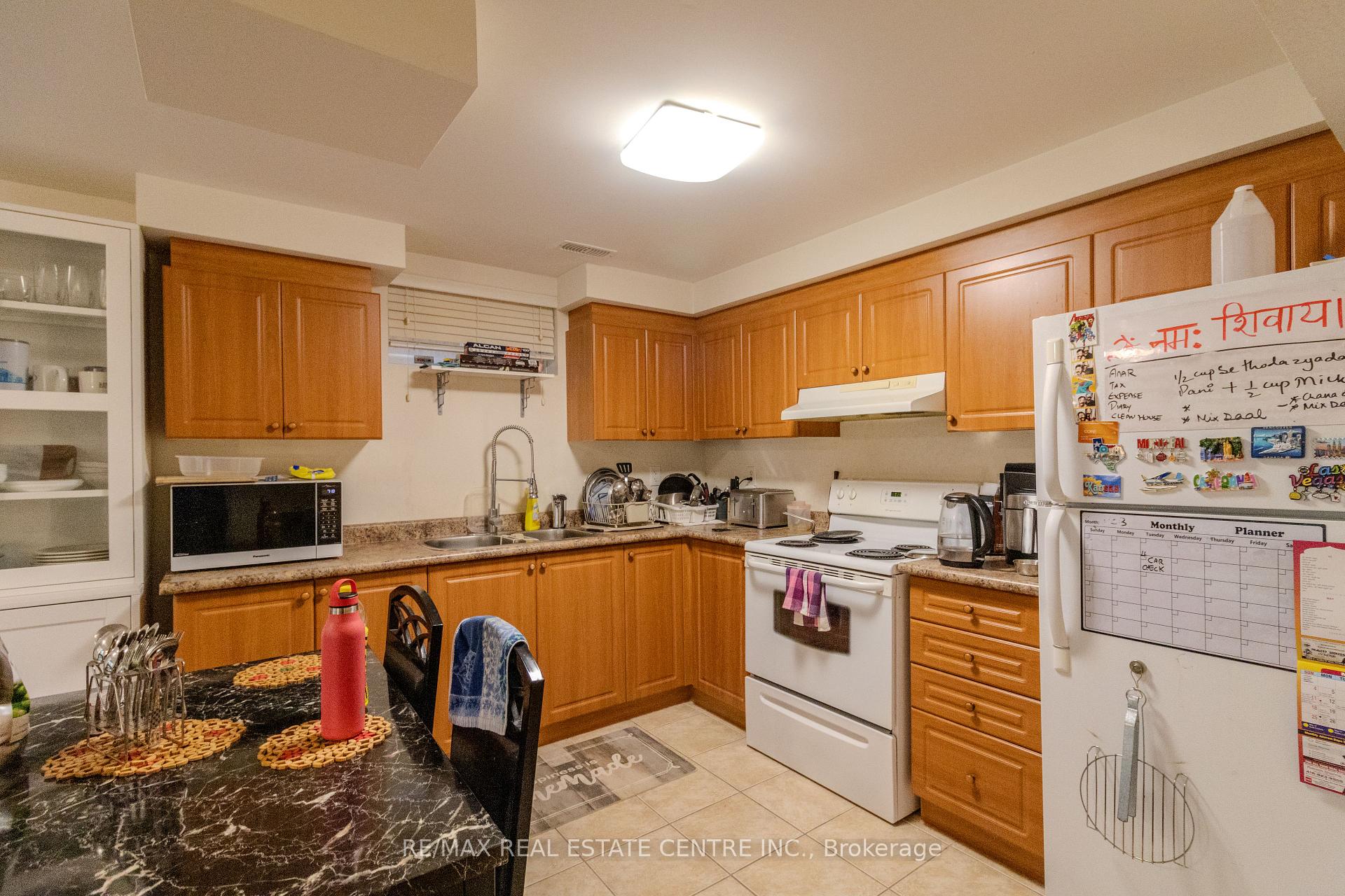 Photo 10 of 116 Rollingwood Bsmt Drive, Brampton, Fletcher's Creek South — HOMEH