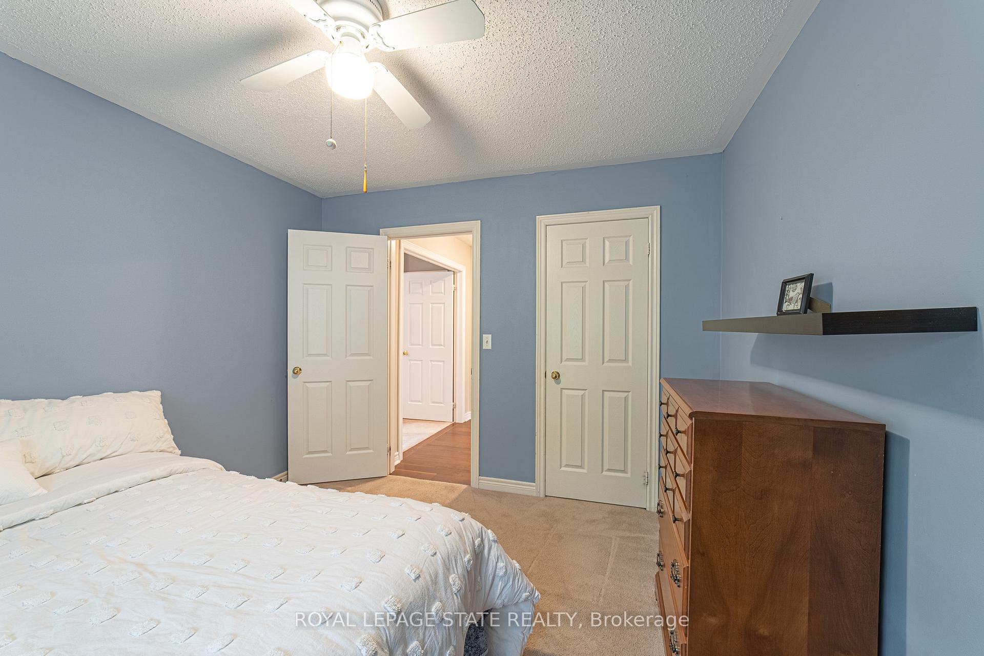 Photo 28 of 120 Sundial Crescent, Hamilton, Dundas — HOMEH