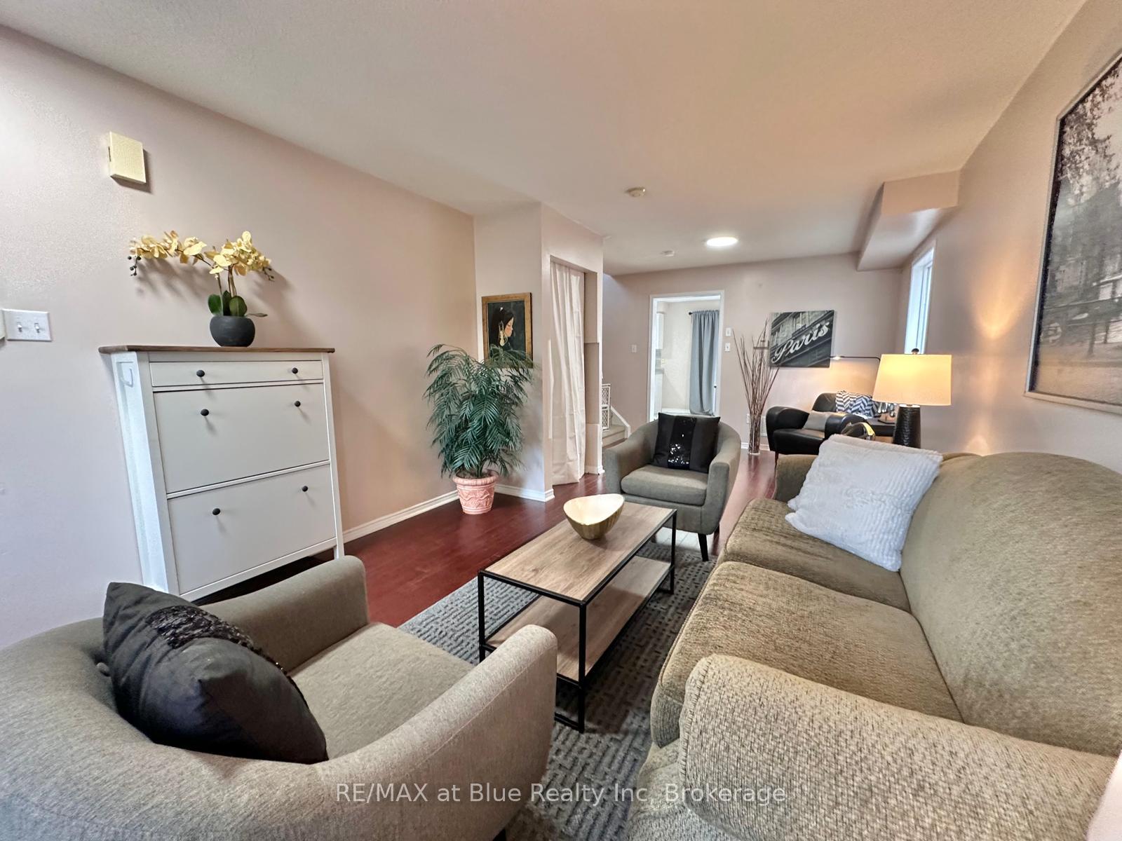 Photo 8 of 192 Lockwood Road, Brampton, Fletcher's West — HOMEH