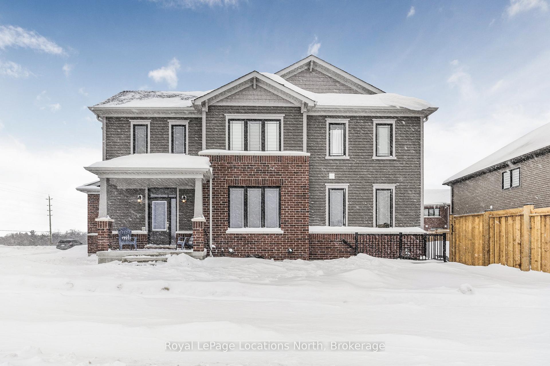Photo 3 of 55 Milady Crescent, Barrie, Rural Barrie Southeast — HOMEH