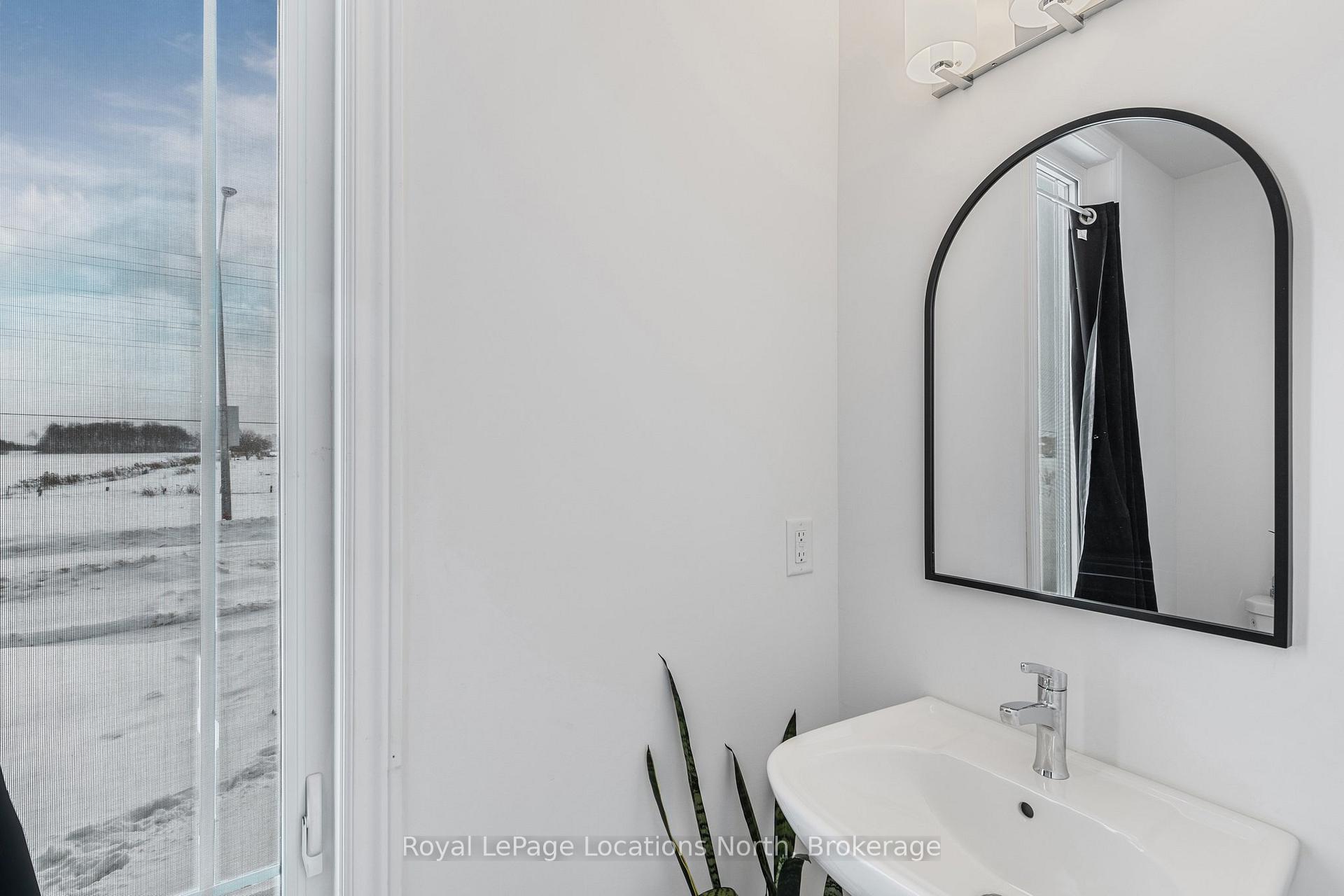 Photo 18 of 55 Milady Crescent, Barrie, Rural Barrie Southeast — HOMEH