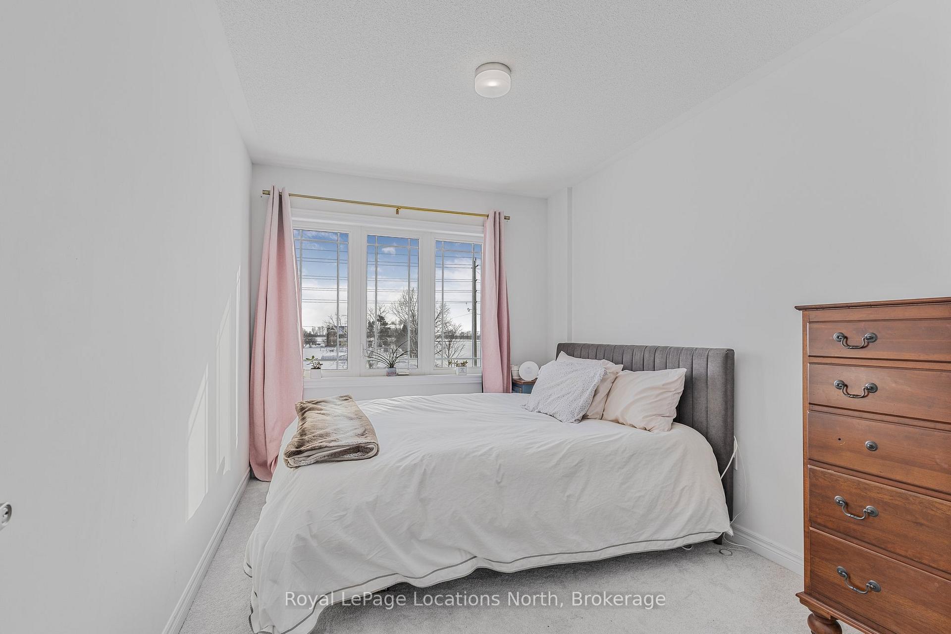 Photo 25 of 55 Milady Crescent, Barrie, Rural Barrie Southeast — HOMEH