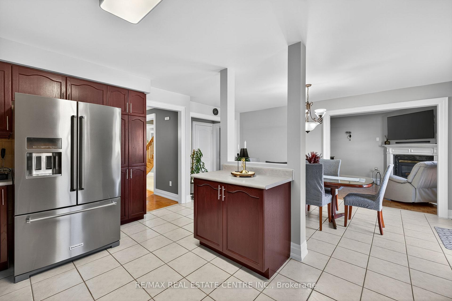 Photo 14 of 7 Larkmead Place, Brampton, Sandringham-Wellington — HOMEH