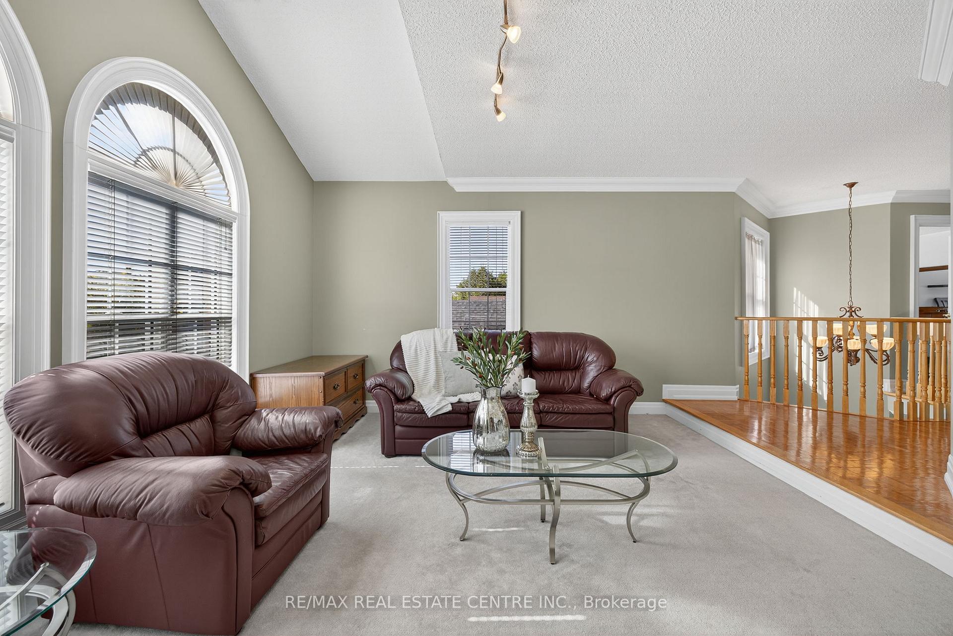 Photo 26 of 7 Larkmead Place, Brampton, Sandringham-Wellington — HOMEH