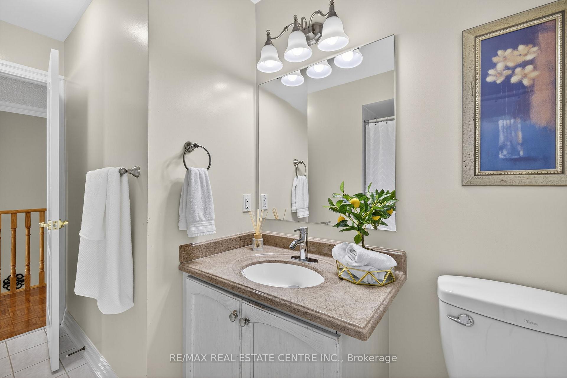 Photo 34 of 7 Larkmead Place, Brampton, Sandringham-Wellington — HOMEH