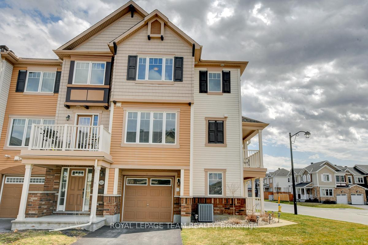Front of 529 Snow Goose Street