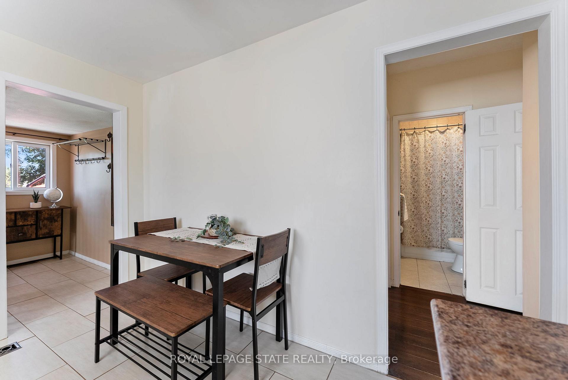 Photo 20 of 387 Osborne Street, Hamilton, McQuesten — HOMEH