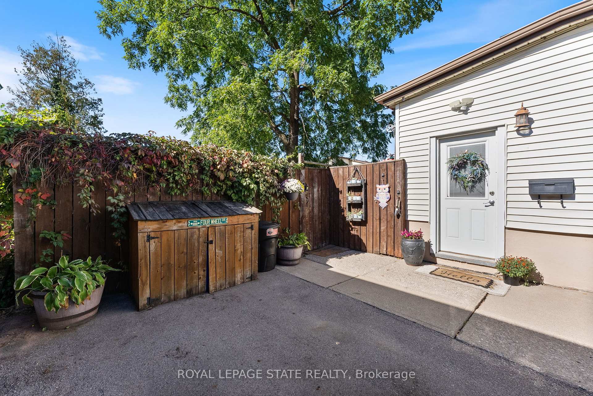 Photo 33 of 387 Osborne Street, Hamilton, McQuesten — HOMEH