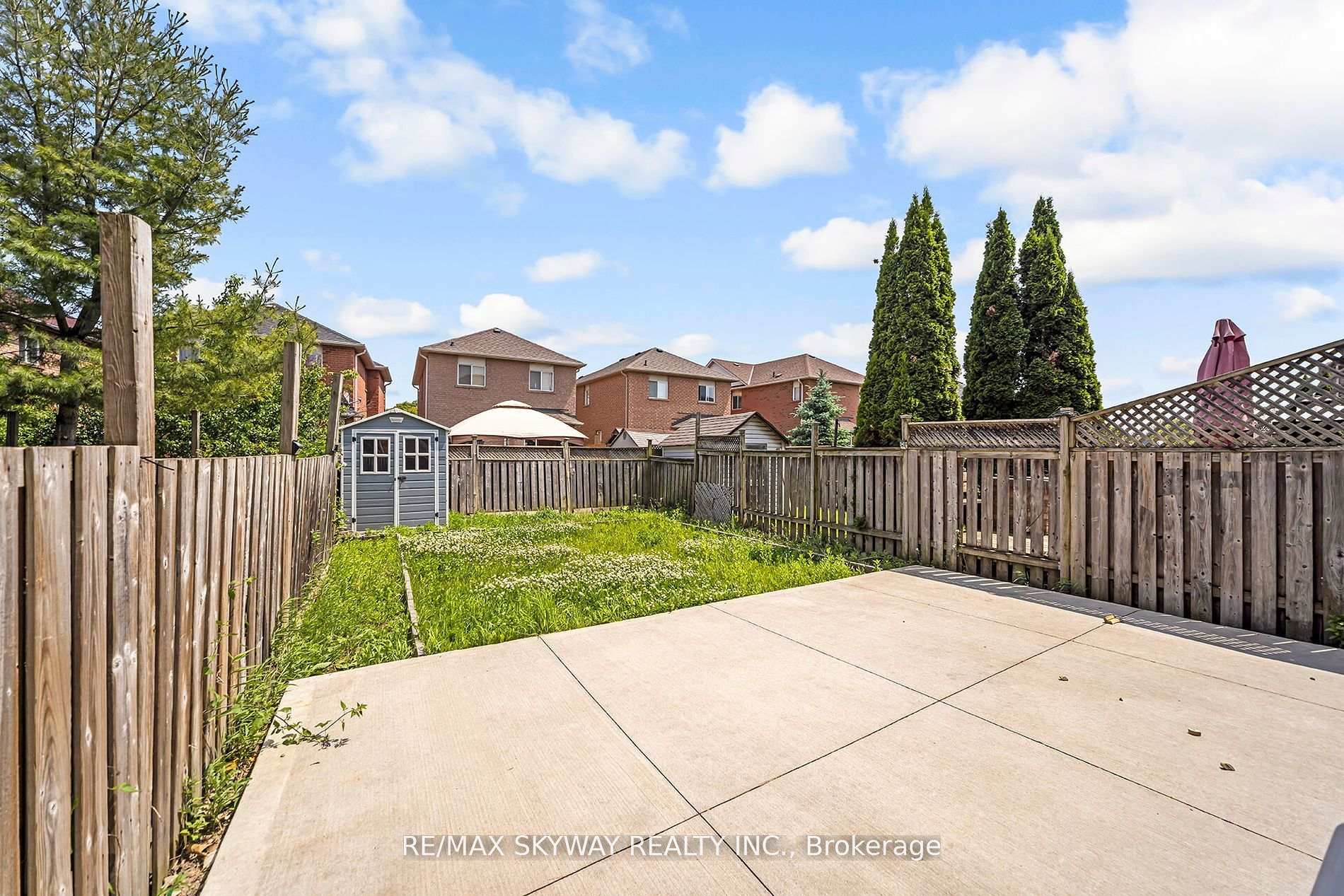 Photo 13 of 13 Ozner Court, Brampton, Fletcher's Meadow — HOMEH