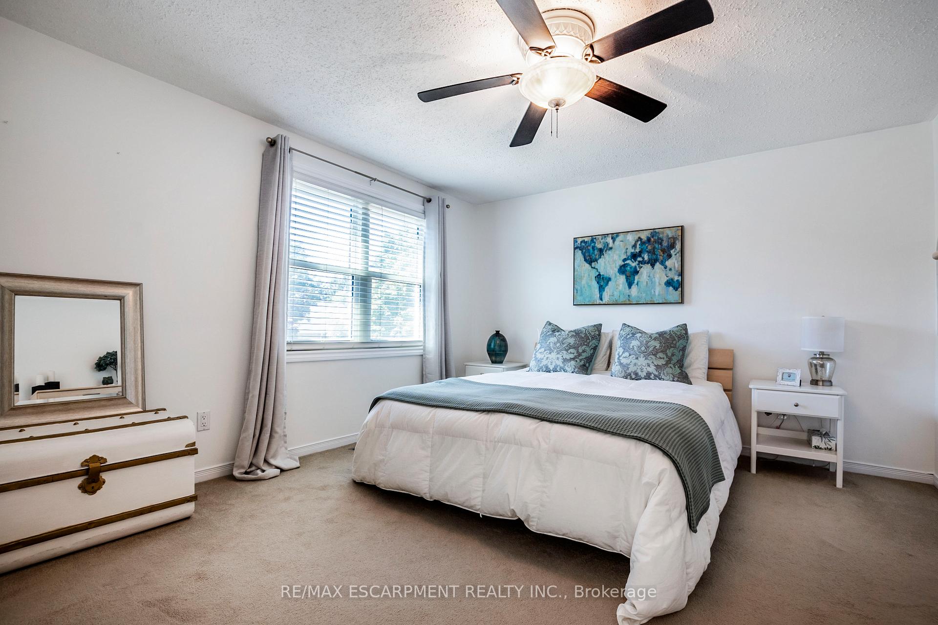 Photo 21 of 1098 Stephenson Drive, Burlington, Brant — HOMEH