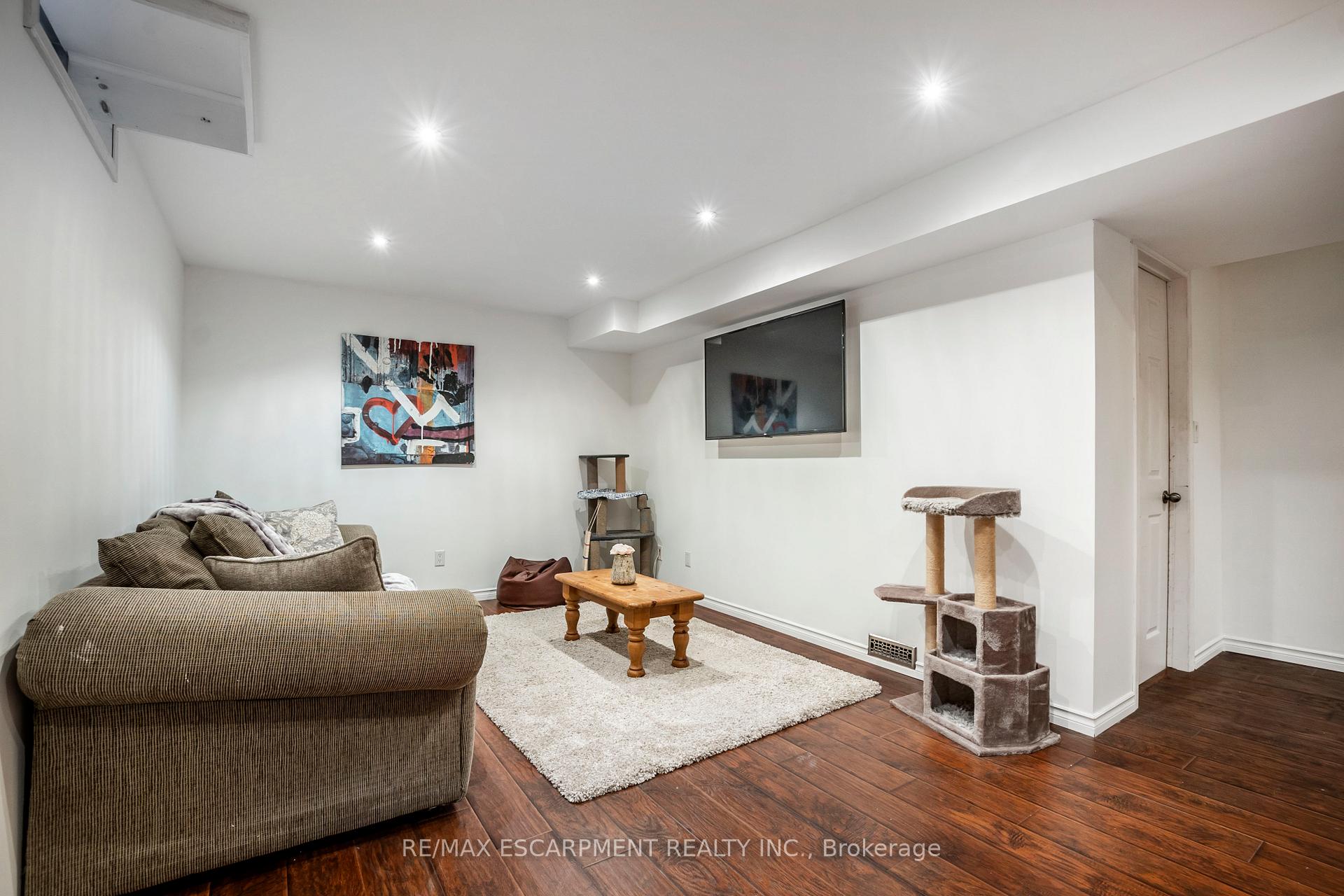 Photo 31 of 1098 Stephenson Drive, Burlington, Brant — HOMEH