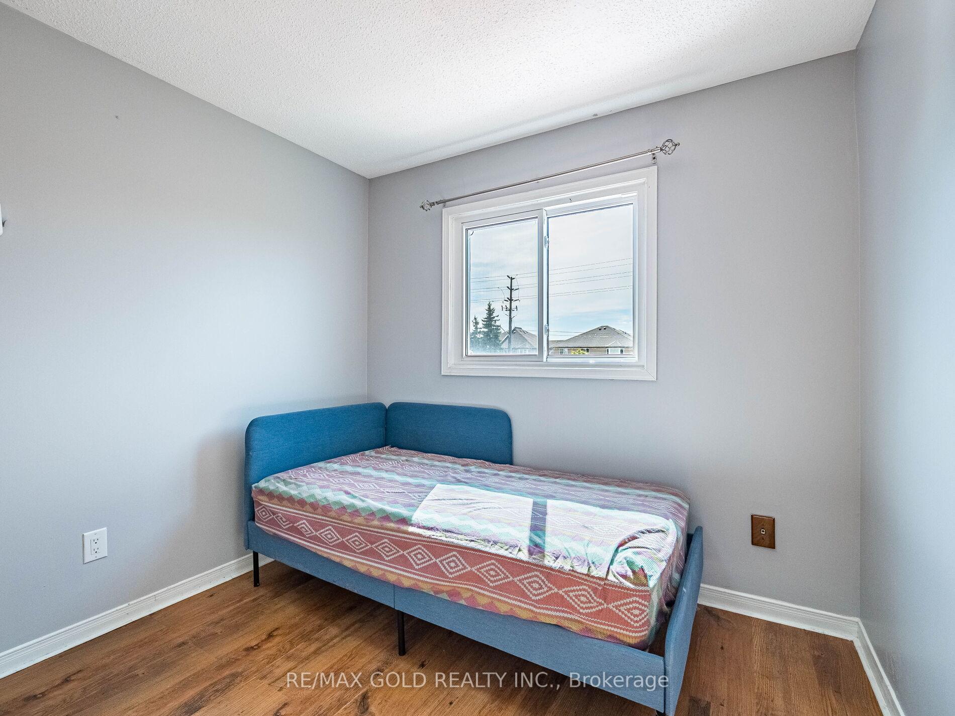 Photo 22 of 80 Timberlane Drive, Brampton, Fletcher's Creek South — HOMEH