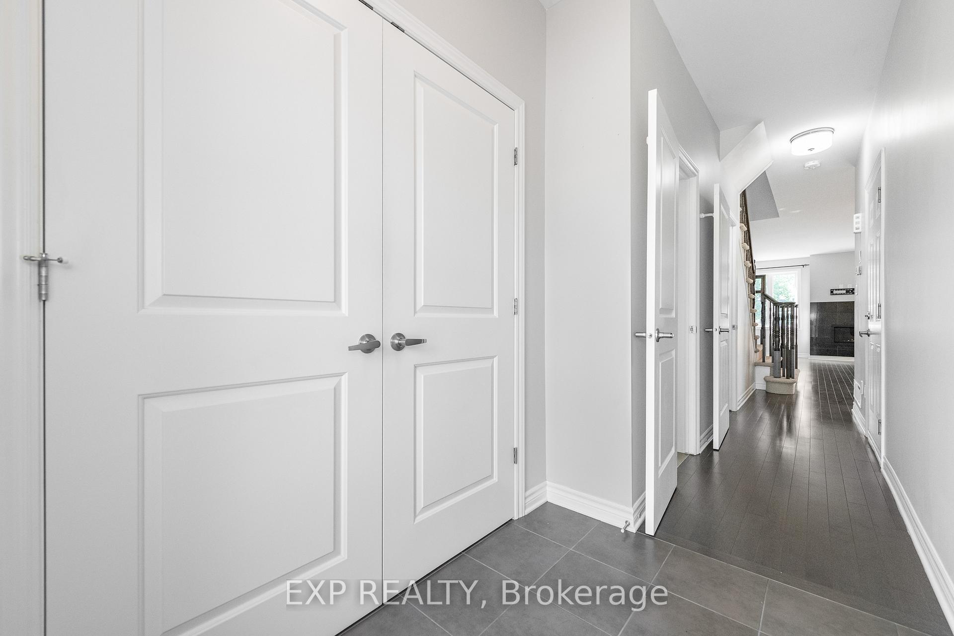 Photo 3 of 241 King Street, Carleton Place — HOMEH