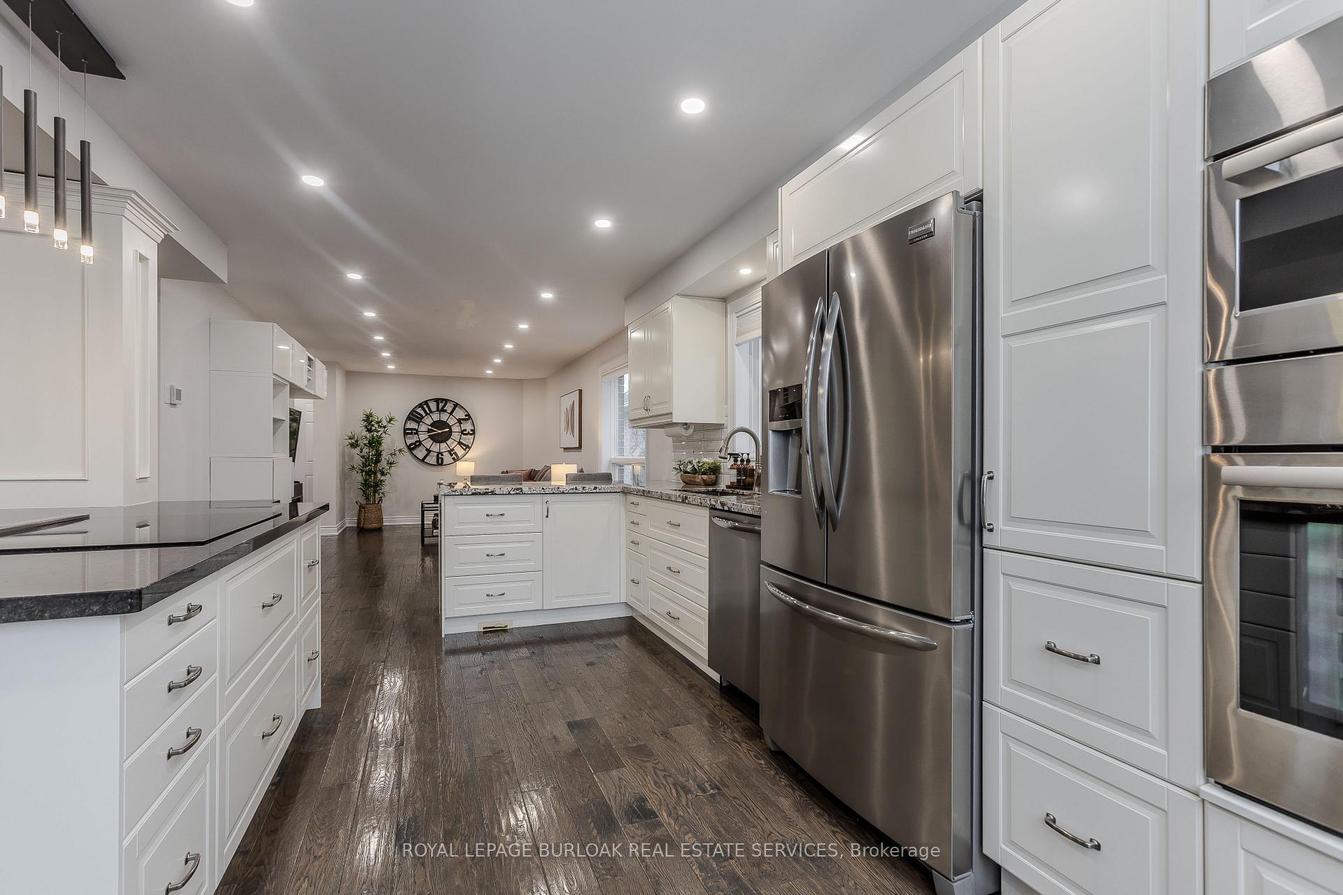 Photo 20 of 4008 Jarvis Crescent, Burlington, Rose — HOMEH