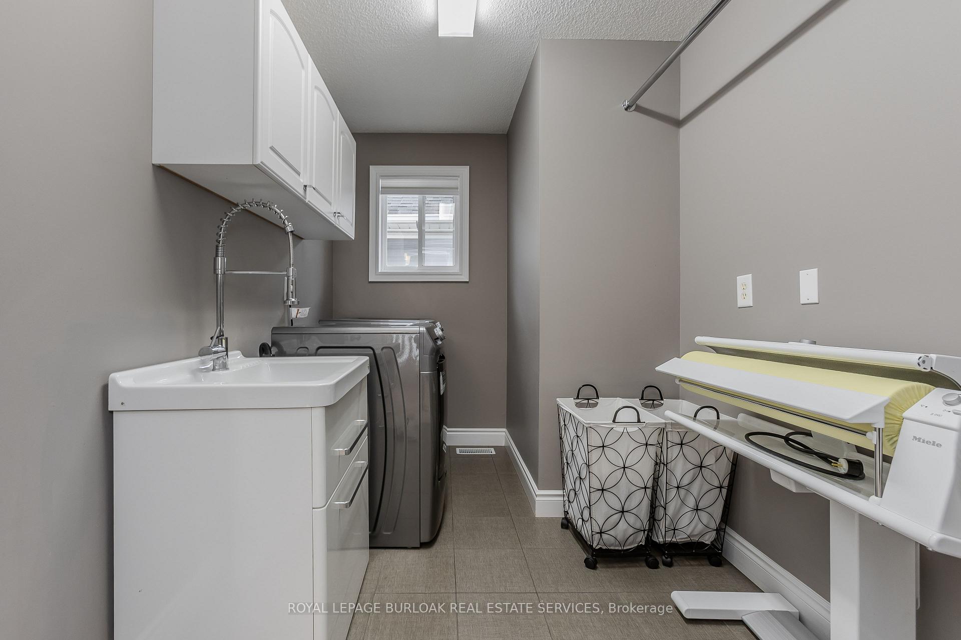 Photo 26 of 4008 Jarvis Crescent, Burlington, Rose — HOMEH