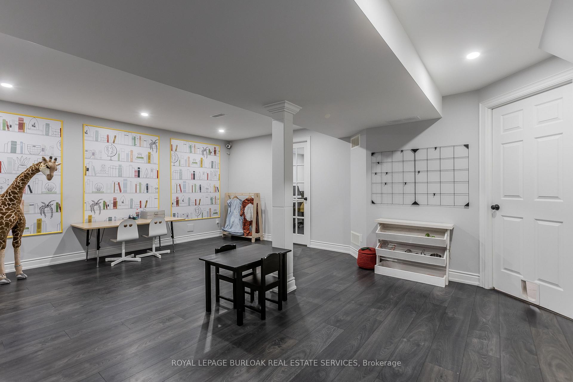 Photo 33 of 4008 Jarvis Crescent, Burlington, Rose — HOMEH