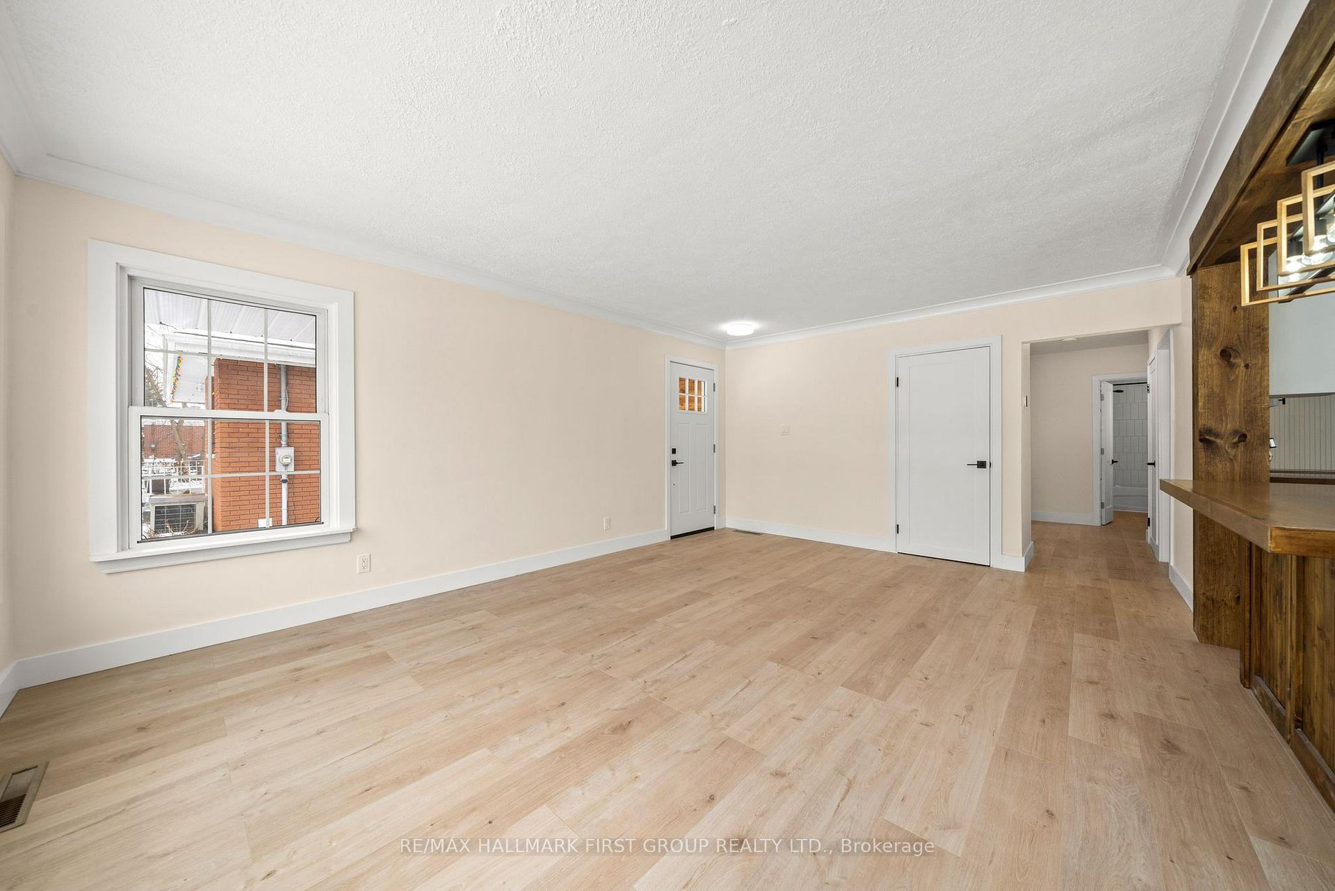 Photo 8 of 78 Golfdale Road, Belleville, Belleville Ward — HOMEH