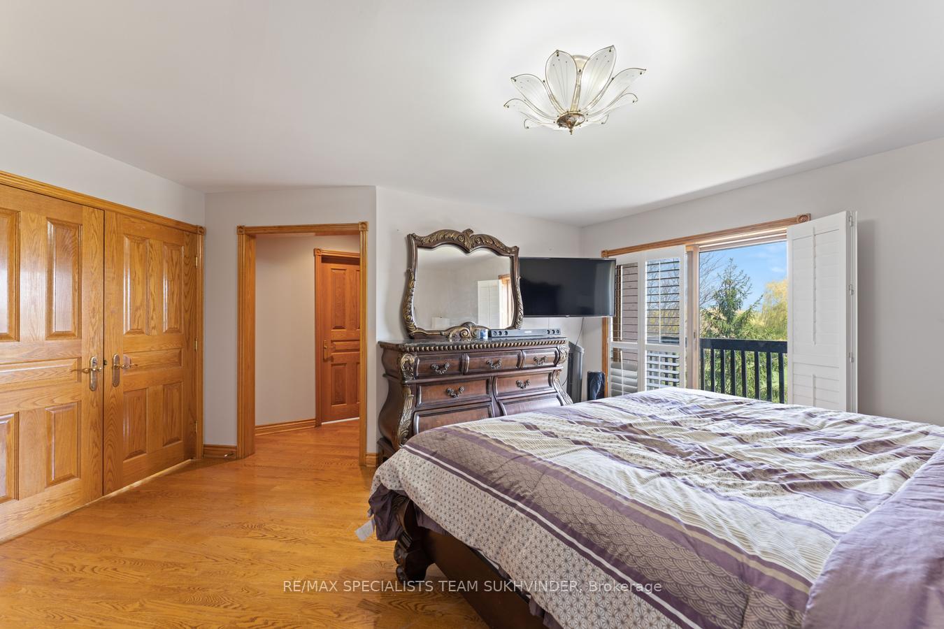 Photo 21 of 22 Bowman Avenue, Brampton, Toronto Gore Rural Estate — HOMEH