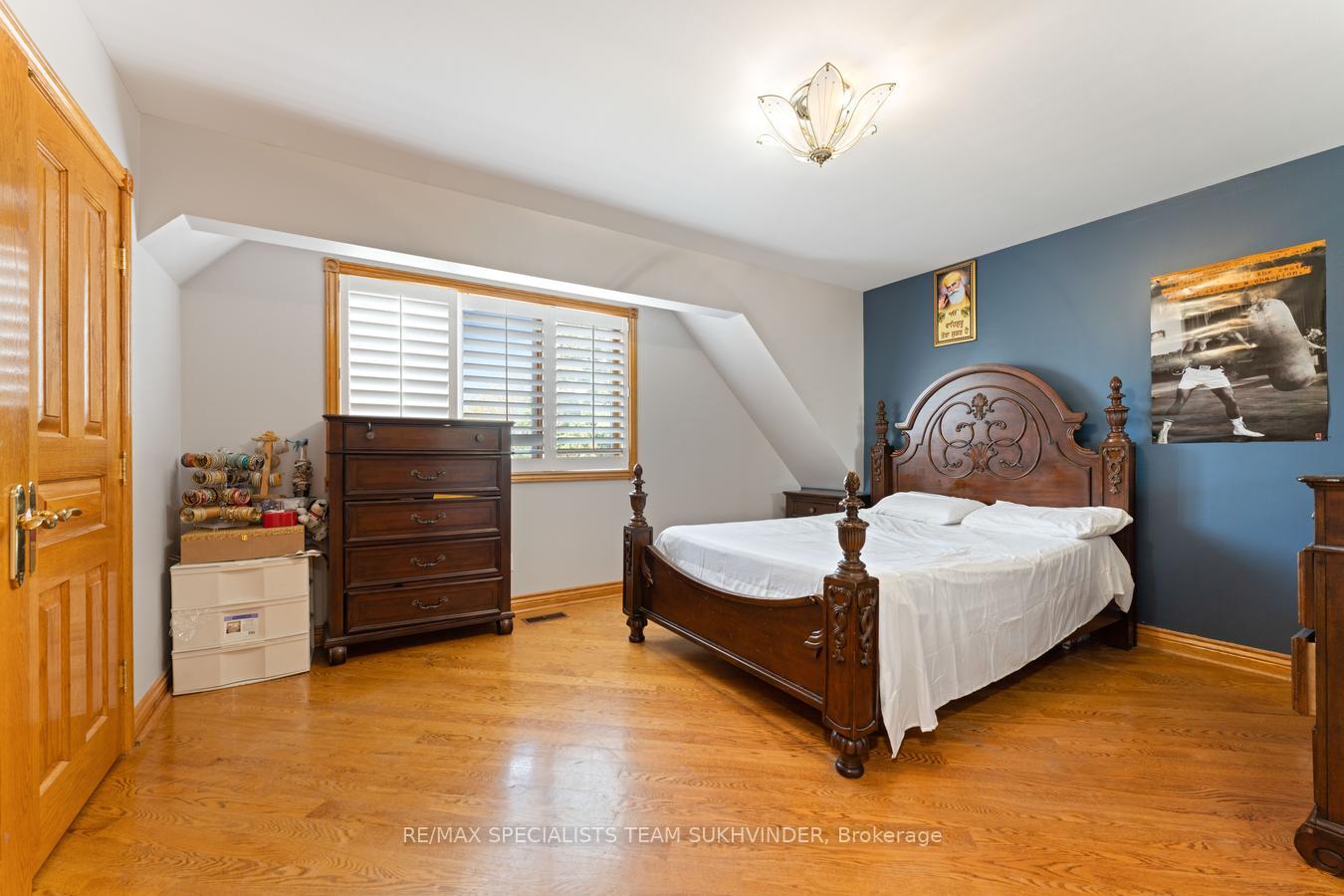 Photo 26 of 22 Bowman Avenue, Brampton, Toronto Gore Rural Estate — HOMEH