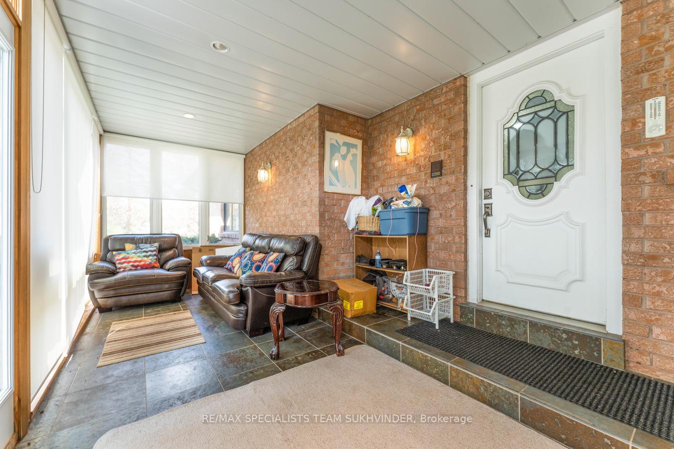 Photo 42 of 22 Bowman Avenue, Brampton, Toronto Gore Rural Estate — HOMEH