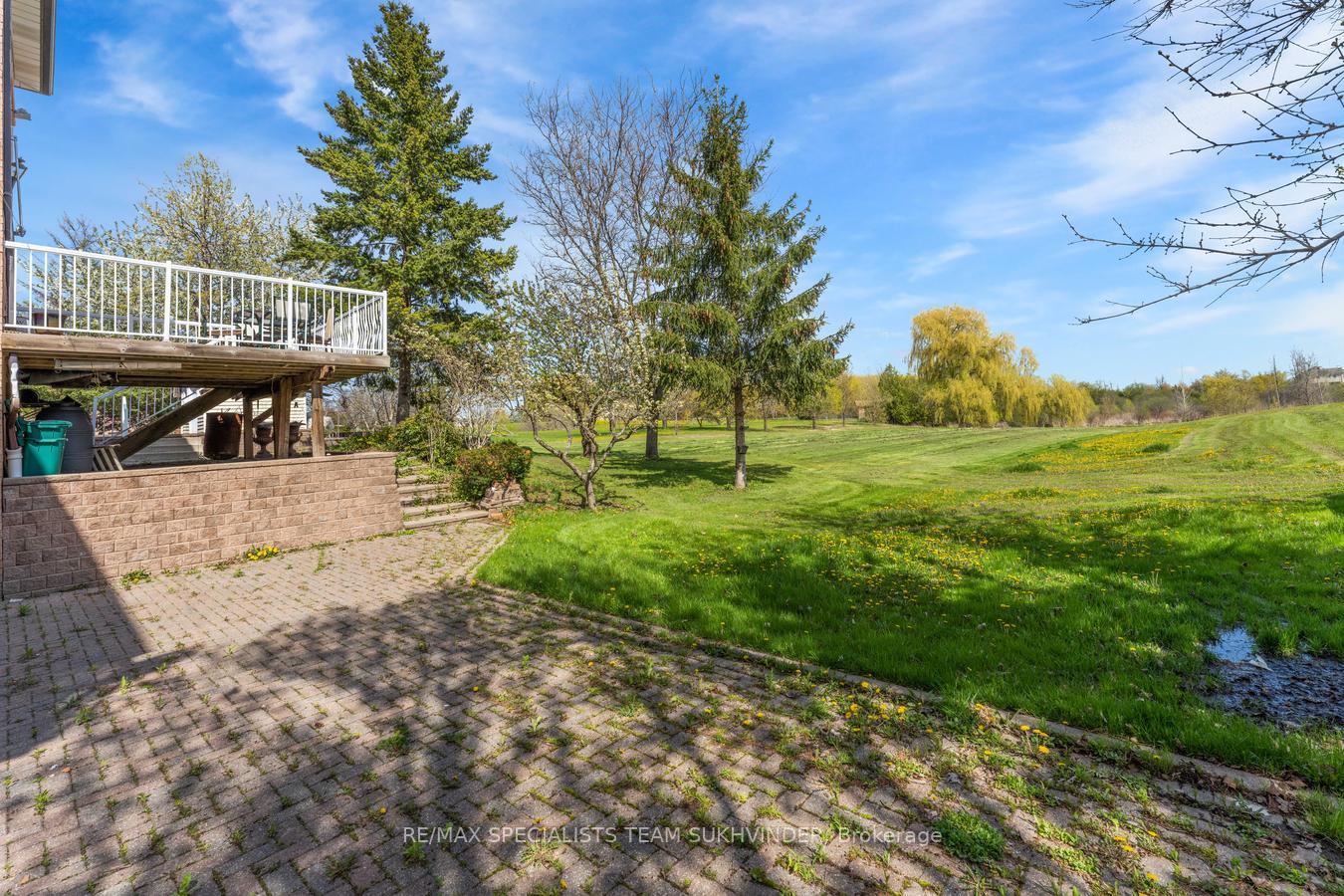 Photo 48 of 22 Bowman Avenue, Brampton, Toronto Gore Rural Estate — HOMEH
