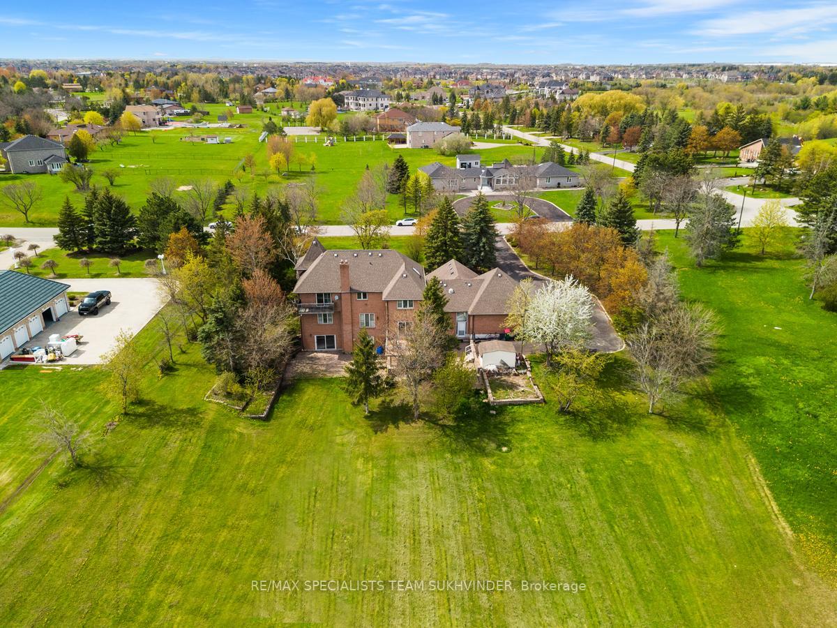 Photo 50 of 22 Bowman Avenue, Brampton, Toronto Gore Rural Estate — HOMEH
