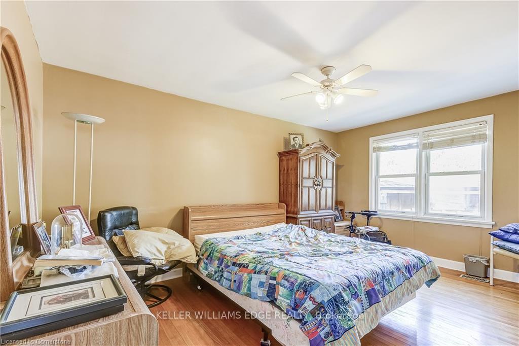Photo 18 of 1239 De Quincy Crescent, Burlington, Mountainside — HOMEH