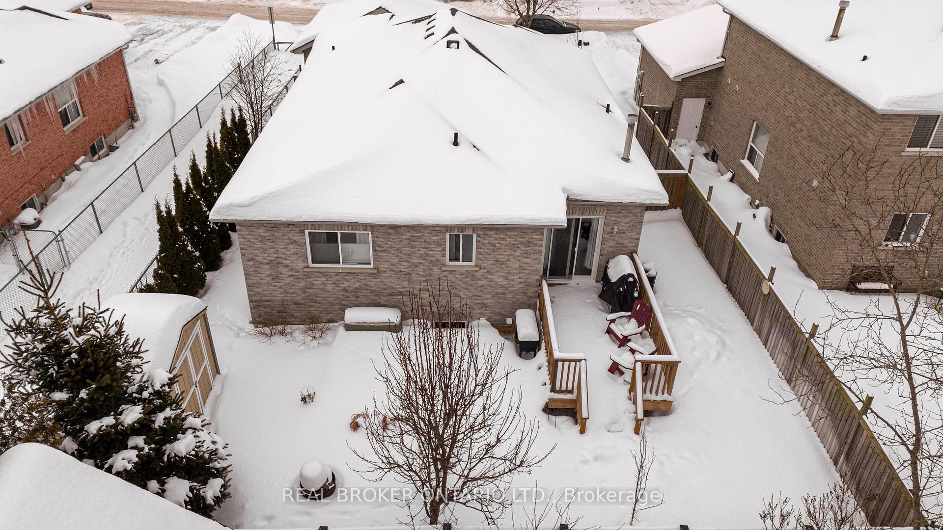 Photo 29 of 66 Knupp Drive, Barrie, Edgehill Drive — HOMEH