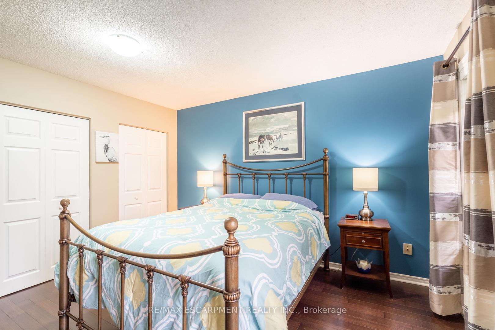 Photo 14 of 375 Melanie Crescent, Hamilton, Ancaster — HOMEH