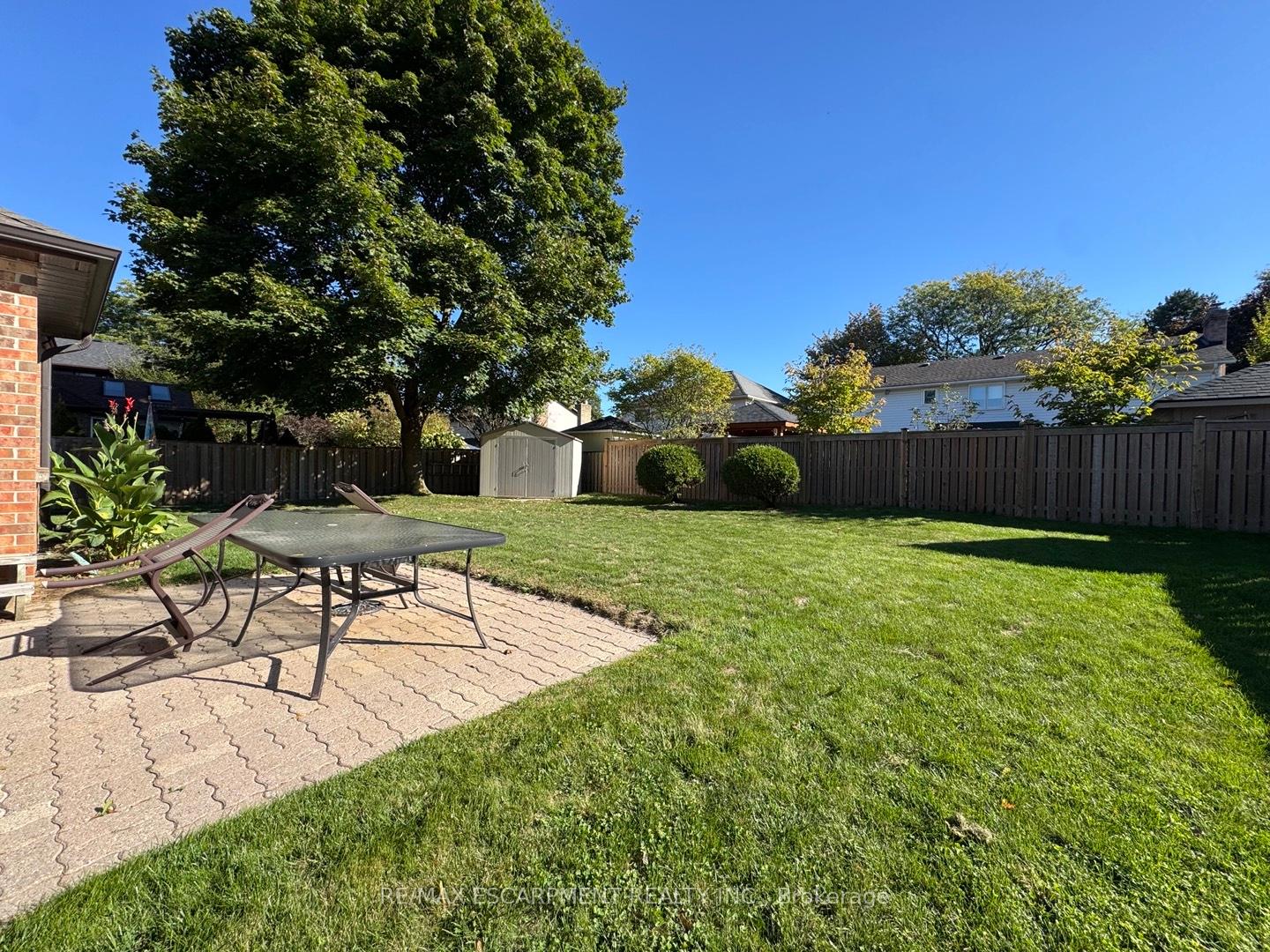 Photo 23 of 375 Melanie Crescent, Hamilton, Ancaster — HOMEH