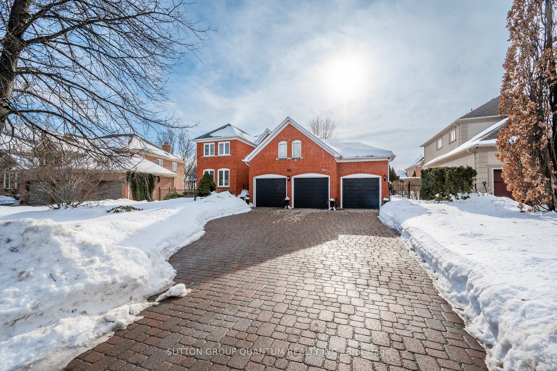 Photo 1 of 92 Millrun Crescent, Vaughan, Islington Woods — HOMEH