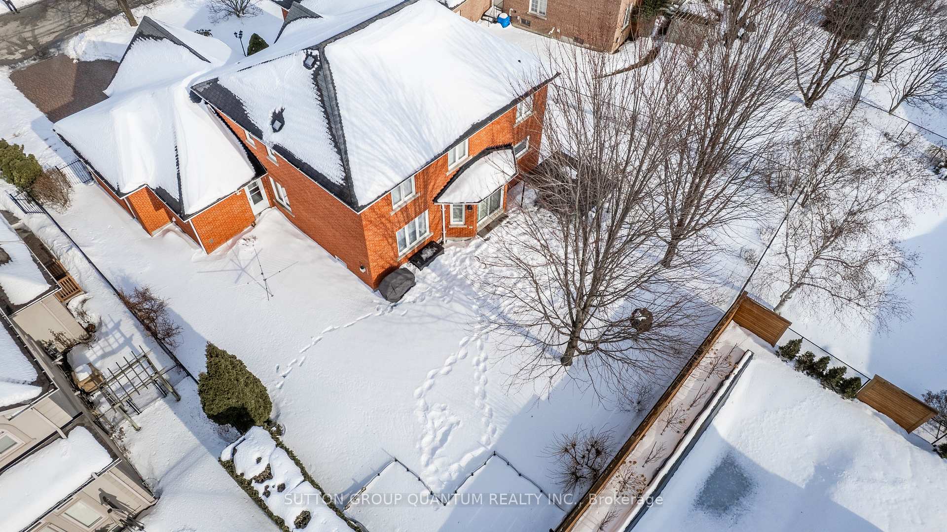 Photo 35 of 92 Millrun Crescent, Vaughan, Islington Woods — HOMEH