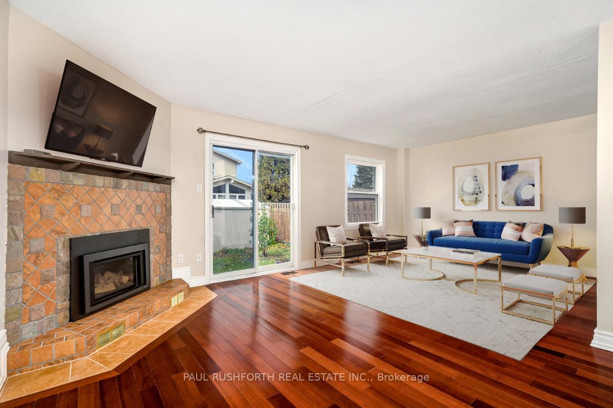 Photo 5 of 49 Foxfield Drive, Ottawa, Barrhaven - Knollsbrook — HOMEH