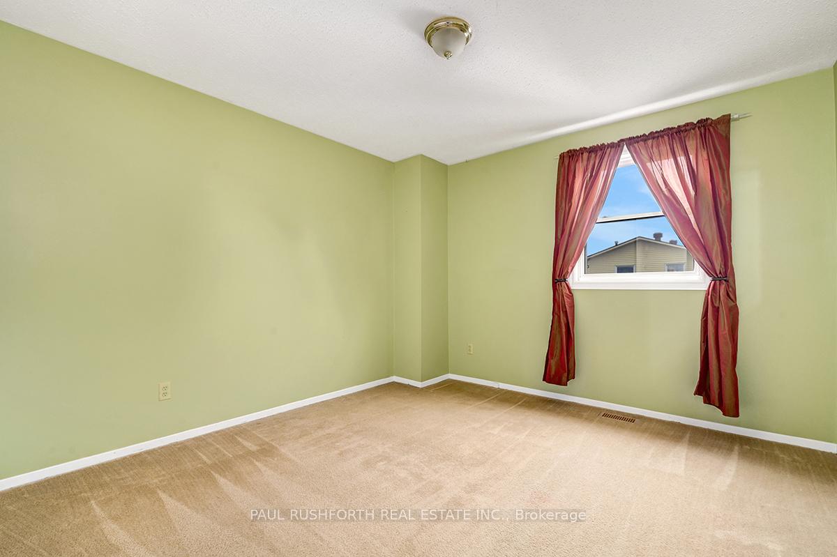 Photo 21 of 49 Foxfield Drive, Ottawa, Barrhaven - Knollsbrook — HOMEH