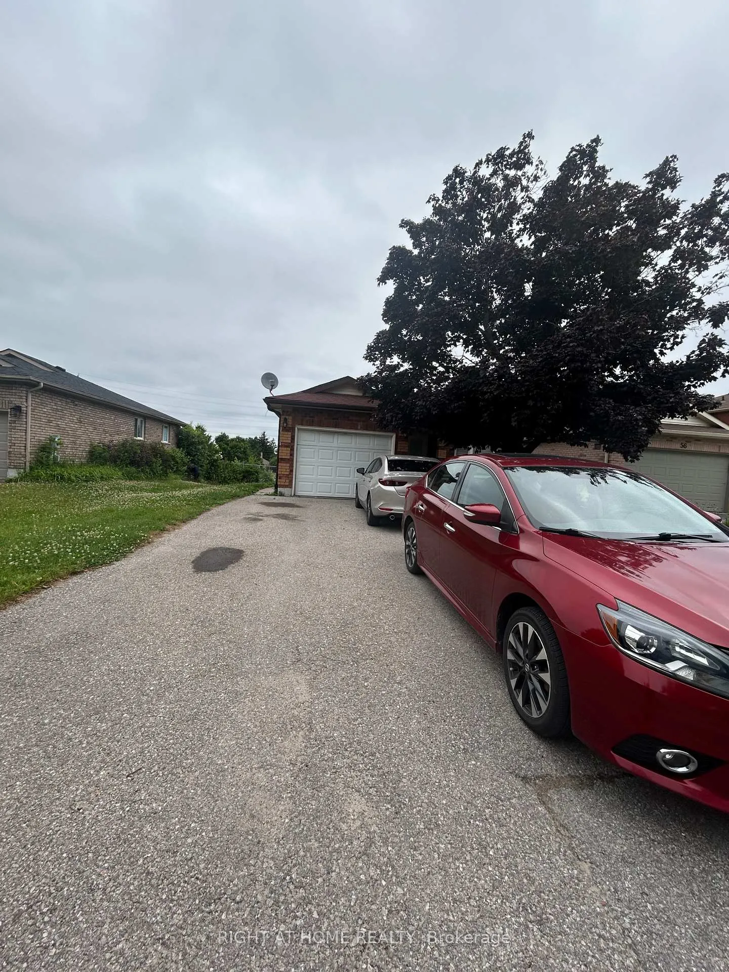 Photo 2 of Unit Lower level, 58 Irwin Drive, Barrie, Northwest — HOMEH